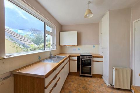 2 Abbotsfield Crescent, Tavistock, PL19 8EY