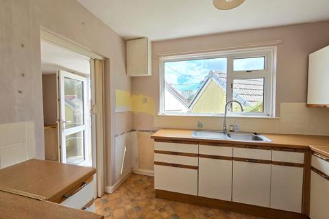 2 Abbotsfield Crescent, Tavistock, PL19 8EY