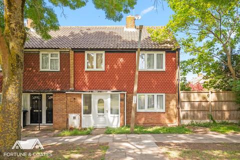 3 bedroom end of terrace house for sale, Abbotsweld, Harlow