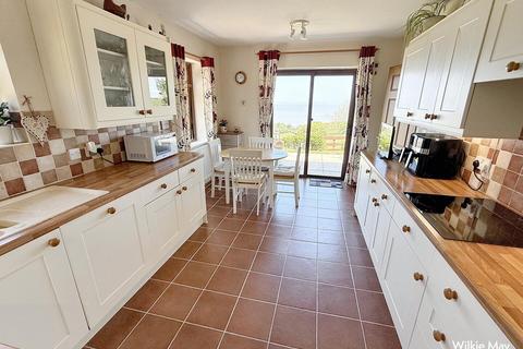 5 bedroom detached house for sale, Taunton TA4