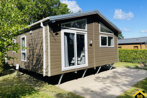 undefined, Woodlands Hall, Llanfwrog, Ruthin, Denbighshire, LL15