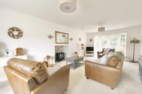 undefined, Platinum Drive, Badwell Ash