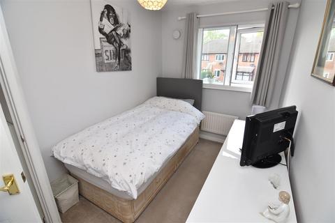 11 Oakmeadow Close, Birmingham, B33 0AQ