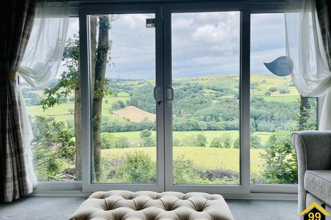 undefined, Woodlands Hall, Llanfwrog, Ruthin, Denbighshire, LL15