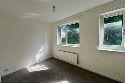 2 bedroom semi-detached house for sale, Station Approach, Ormskirk L39