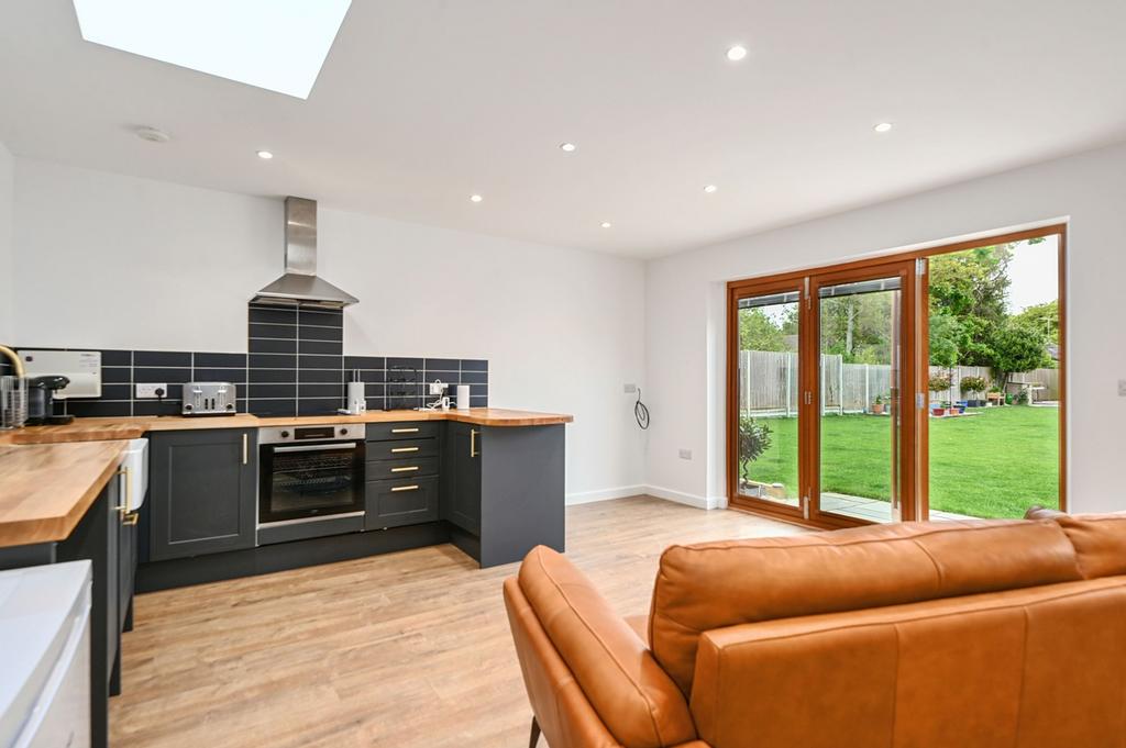Annex - Kitchen