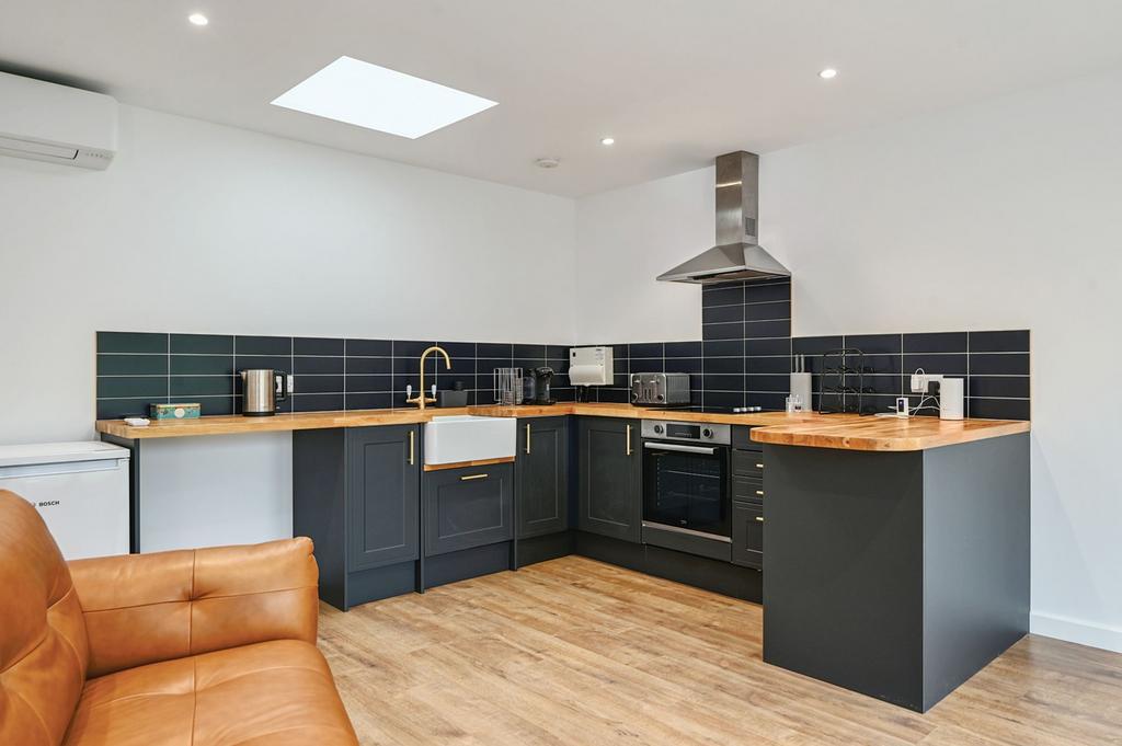 Annex - Kitchen