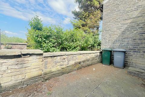92 Old Road, Bradford, BD7 4PE