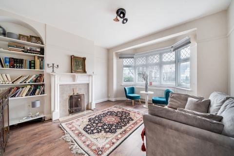 75 Monks Drive, London, W3 0ED