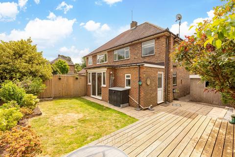3 Felbridge Close, East Grinstead, RH19 2BN