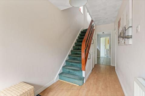 3 Felbridge Close, East Grinstead, RH19 2BN