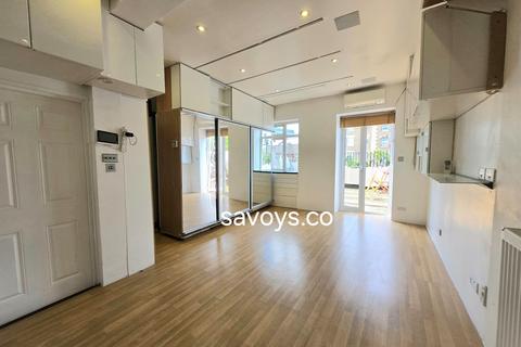 Studio for sale, Edgware Road, London, W2