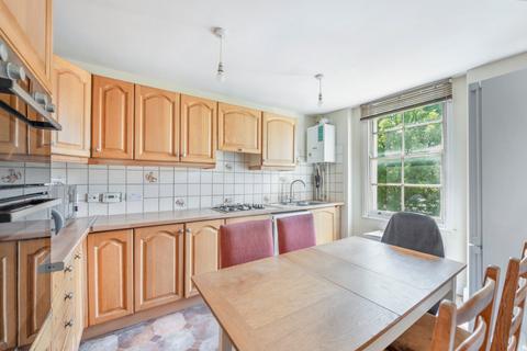 4 bedroom flat for sale, Murray Street, London