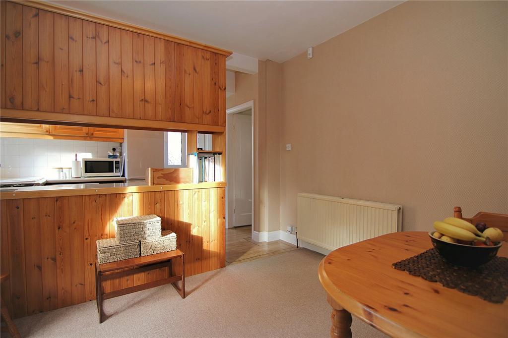 Kitchen / Dining
