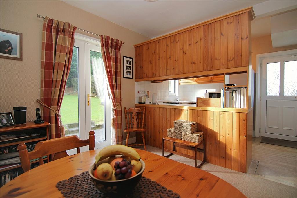 Kitchen / Dining