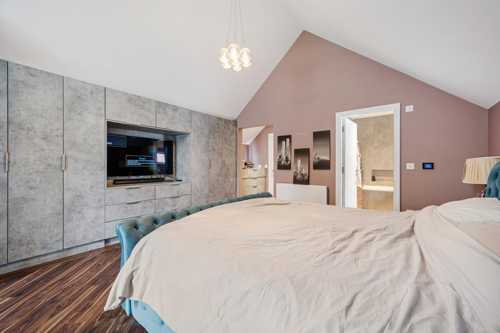 Principal Suite
