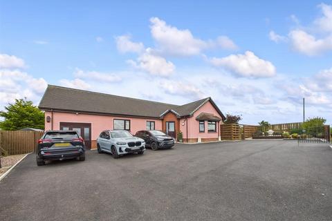 4 bedroom detached house for sale, Fordmouth, Cumnock KA18