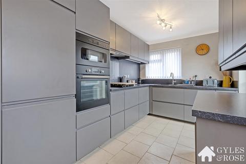 4 bedroom detached house for sale, President Road, Lexden