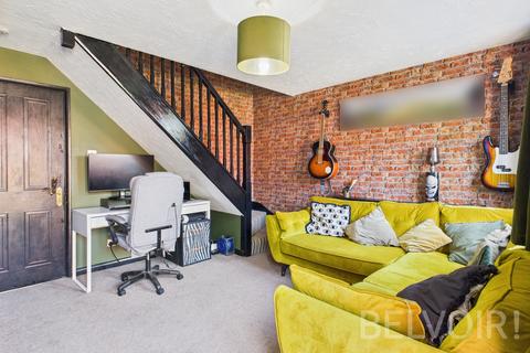 4 Guests Close, Donnington, Telford, TF2 7RW