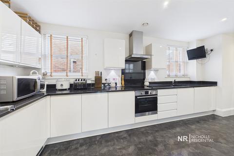 2 bedroom house for sale, Epsom KT19
