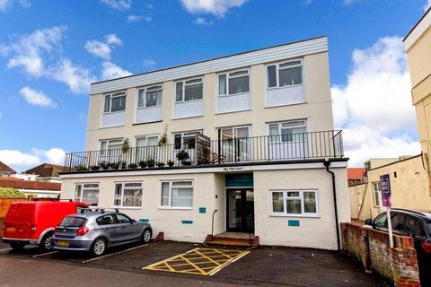2 bedroom flat for sale, Nyewood Lane, West Sussex PO21