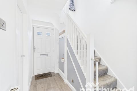 3 bedroom semi-detached house for sale, Beaver Lane, South Ashford, Ashford, TN23