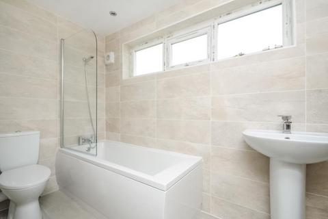 undefined, Barnard Crescent,  Aylesbury,  HP21