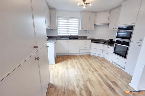 4 bedroom detached house for sale, Abbotts Grove, Werrington, Peterborough, PE4