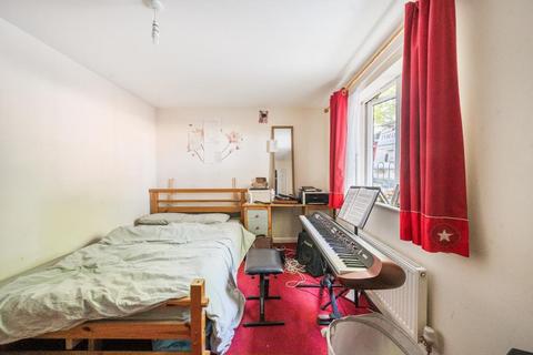 2 bedroom flat for sale, Barton,  Oxford,  OX3
