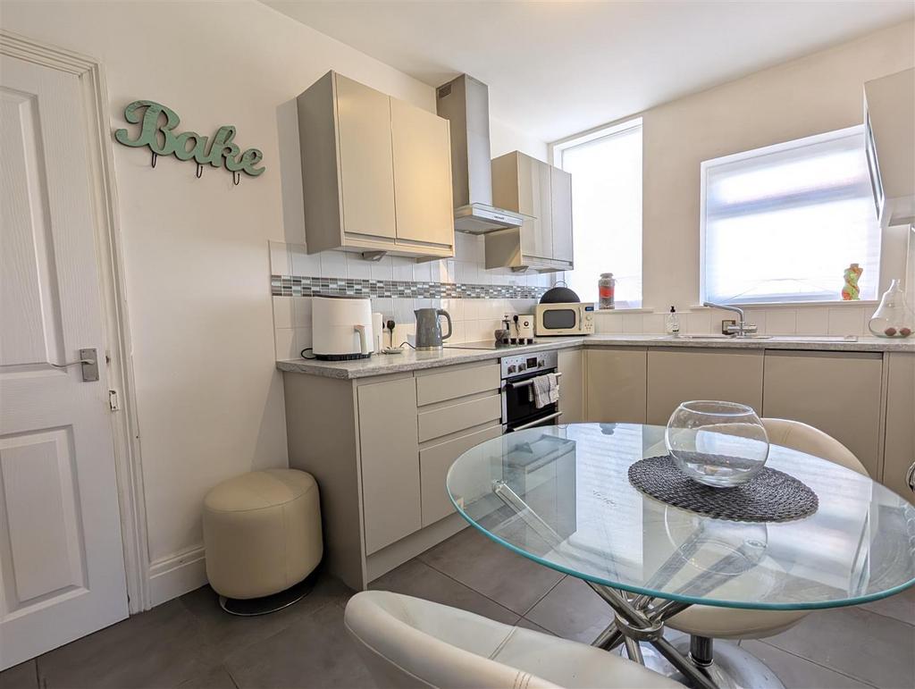Breakfast kitchen