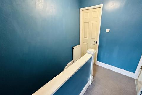 18 Foxhill Road, Thorne, Doncaster, DN8 5QA