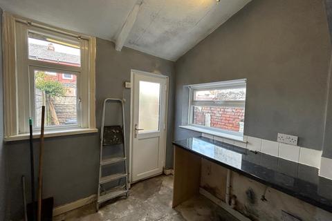 2 bedroom terraced house for sale, Fairhurst Street, Leigh