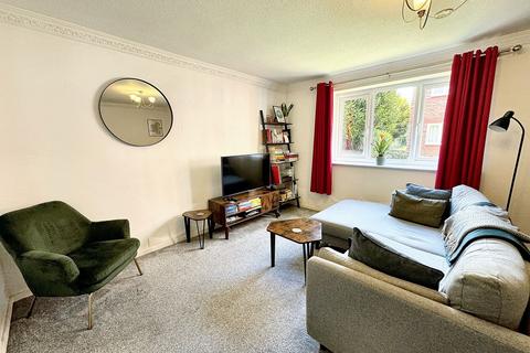 1 bedroom flat for sale, Oak Bank, Prestwich Manchester, M25