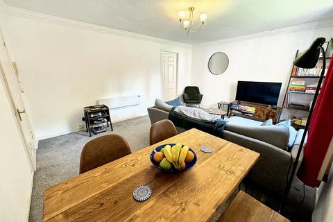 1 bedroom flat for sale, Oak Bank, Prestwich Manchester, M25