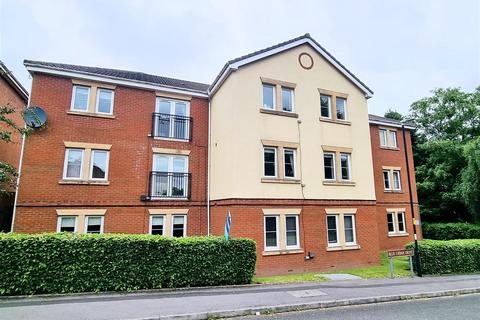 2 bedroom flat for sale, Blue Cedar Drive, Streetly, Sutton Coldfield