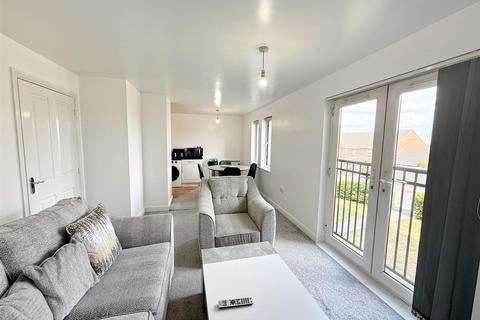 2 bedroom flat for sale, Blue Cedar Drive, Streetly, Sutton Coldfield