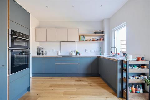 3 bedroom terraced house for sale, The Tannery, Trowbridge BA14