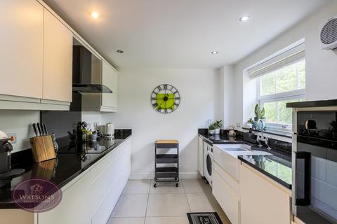 10 Upton Close, Heanor, DE75 7TT