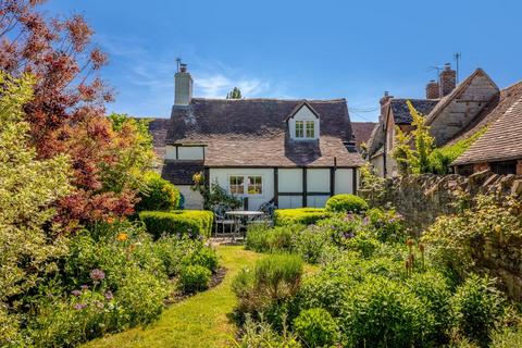 2 bedroom cottage for sale, 2 The Hamlet, Marlciff, Alcester