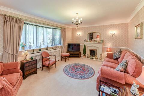 undefined, 11a Wrekin Drive, Wergs, Wolverhampton, WV6 8UJ