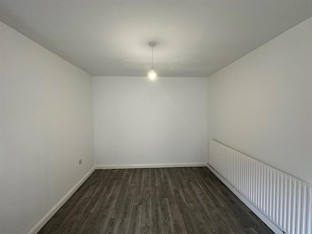 Kitchen 3.jpg