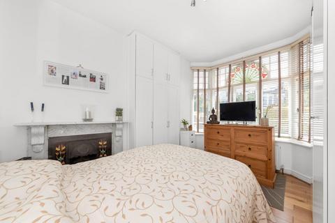 2 bedroom apartment for sale, Trinity Rise, Brixton, London, SW2