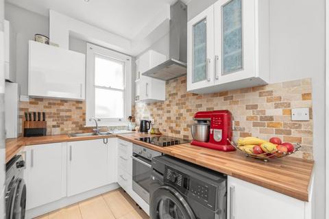 2 bedroom apartment for sale, Trinity Rise, Brixton, London, SW2