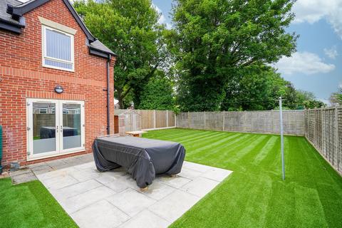 38 Medlock Road, Sheffield, S13 9AY