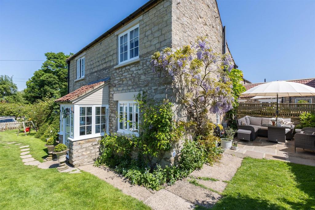 House & Garden