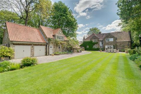 5 bedroom detached house for sale, Selby Road, Monk Fryston, Leeds, North Yorkshire, LS25