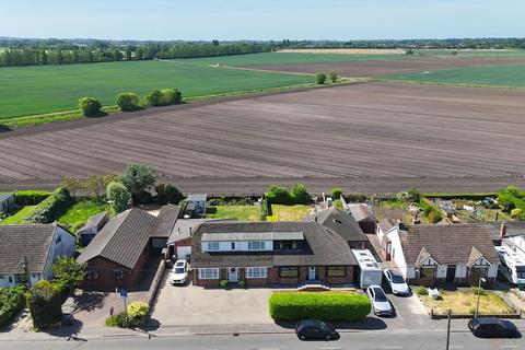 109 New Lane, Burscough, Ormskirk, L40 0RX