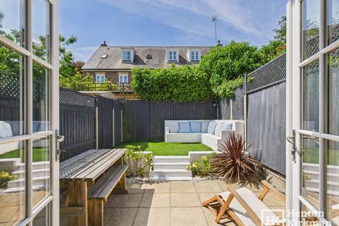 59 Crown Road, Billericay, CM11 2AD