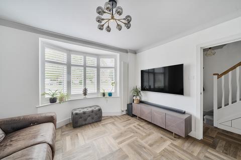 undefined, Love Lane, Morden SM4