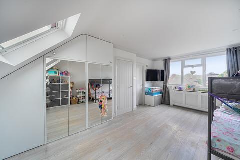 95 Love Lane, Morden, SM4 6LT